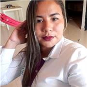 Profesor se Ingles imparte clases a niños de todas las edadea